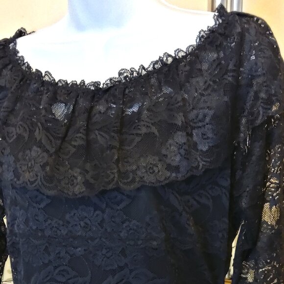 NWT Simon Chang Women’s Black Lace Ruffle Scoop Neck Blouse Top 3/4 Sleeve - Picture 11 of 11